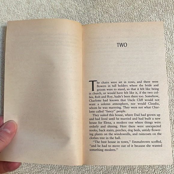 📚2/$6  Secrecy - Picture 11 of 12